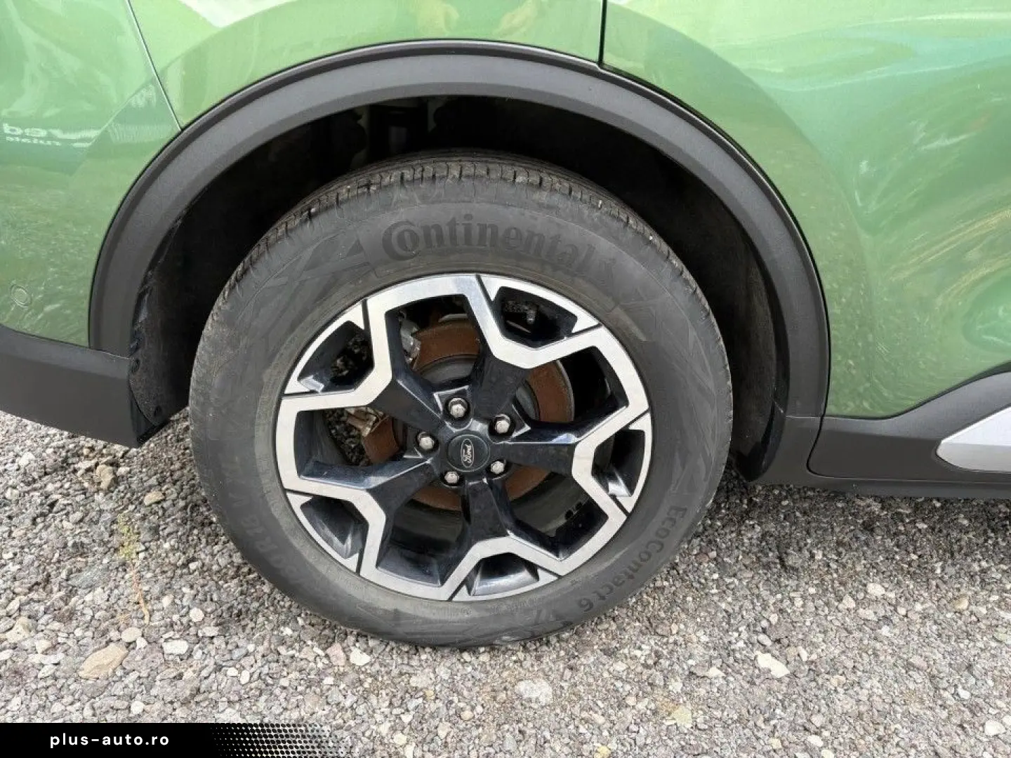 Ford Kuga 2024 - via workleto.com