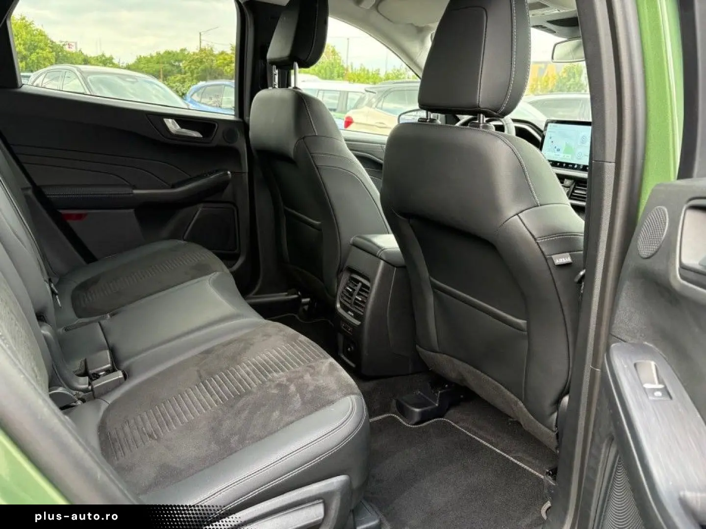 Ford Kuga 2024 - via workleto.com
