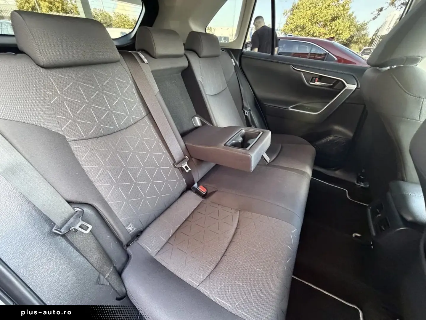 Toyota Rav-4