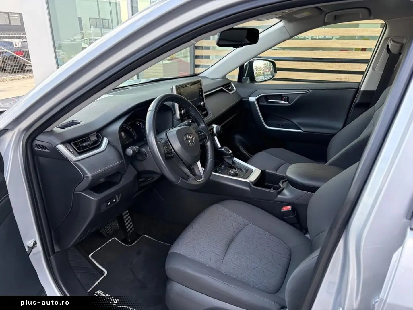 Toyota Rav-4