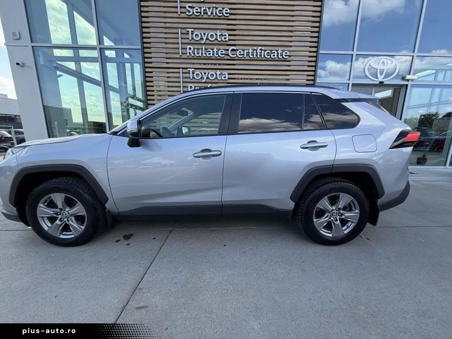Toyota Rav-4