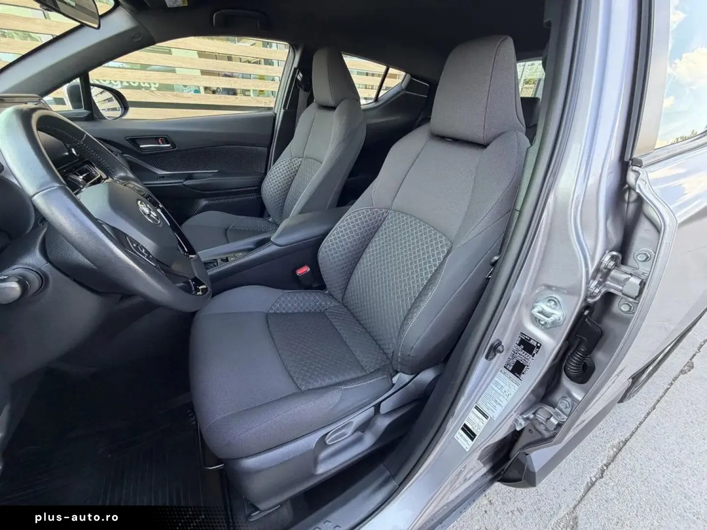 Toyota C-HR 1.8 Hsd Core Kp