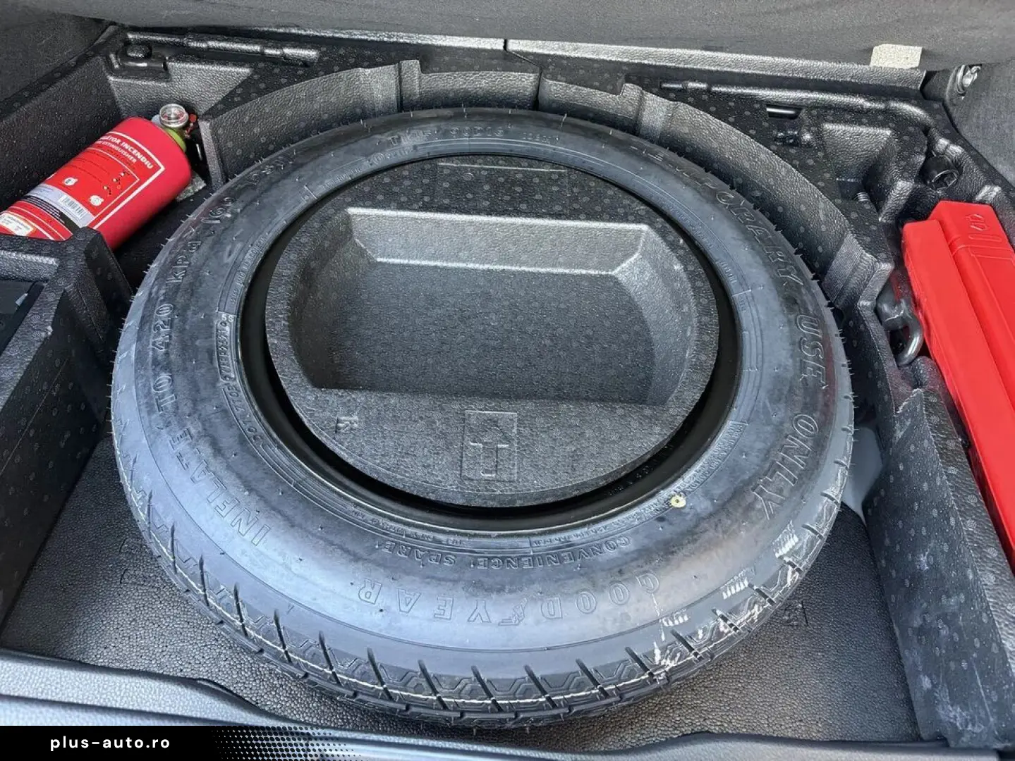 Toyota C-HR 1.8 Hsd Core Kp
