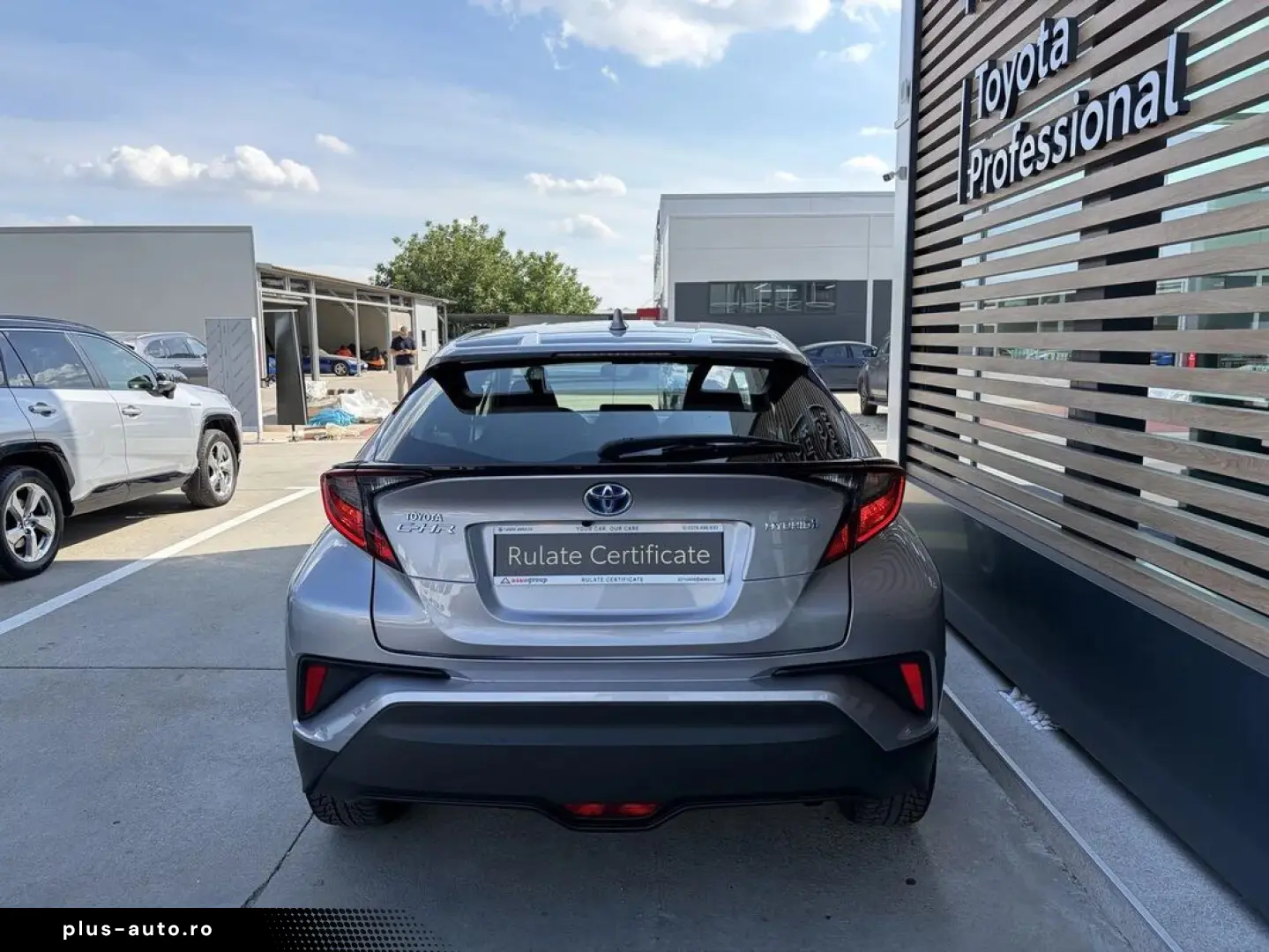 Toyota C-HR 1.8 Hsd Core Kp