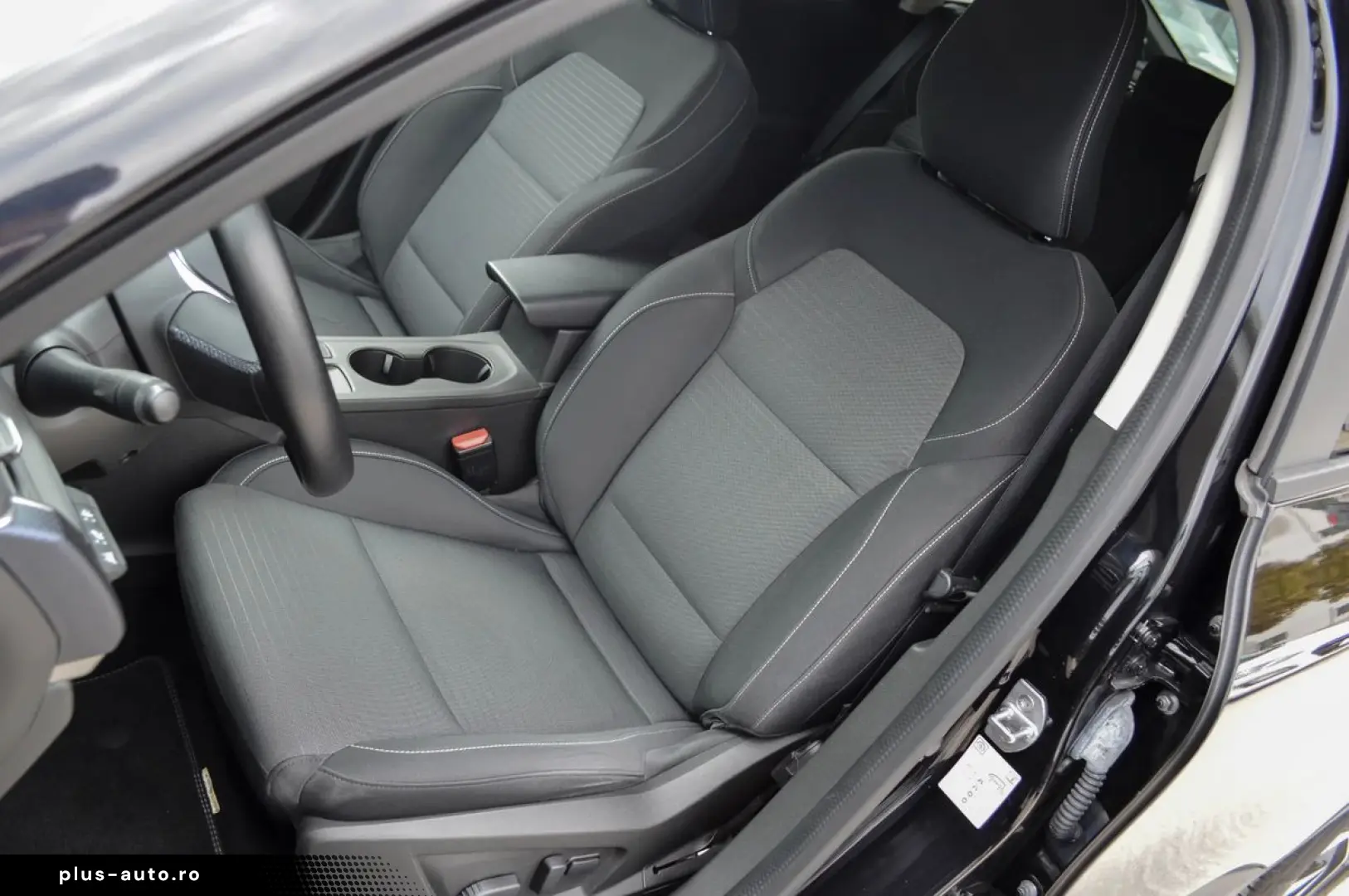 2022 Renault Arkana Hybrid E-TECH Full 145 E-TECH engineerd
