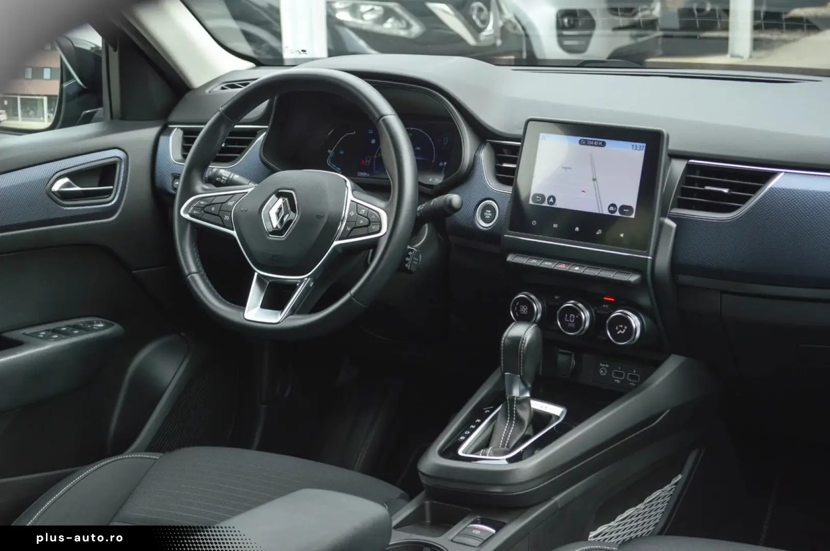 2022 Renault Arkana Hybrid E-TECH Full 145 E-TECH engineerd