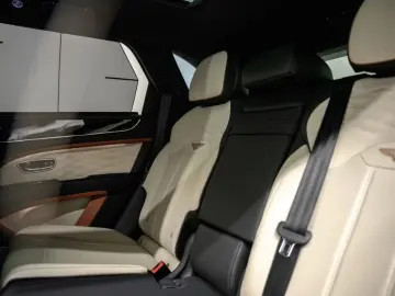 Bentley Bentayga Artenara!