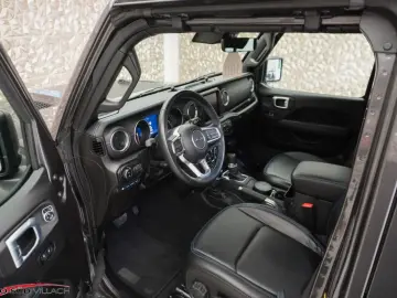 JEEP Wrangler Rubicon Plug-In-Hybrid
