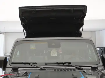 JEEP Wrangler Rubicon Plug-In-Hybrid