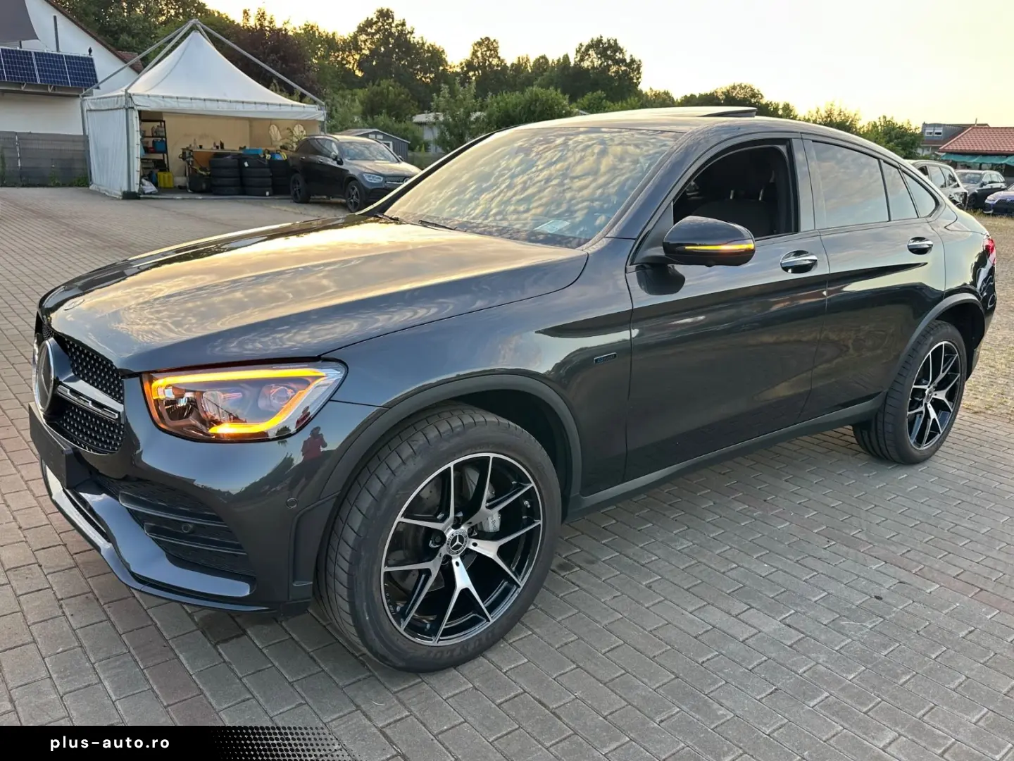 MERCEDES-BENZ GLC Coupe 300e 4M AMG