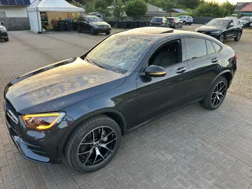 MERCEDES-BENZ GLC Coupe 300e 4M AMG