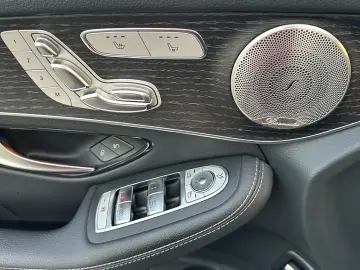 MERCEDES-BENZ GLC Coupe 300e 4M AMG