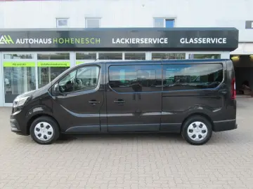 RENAULT Trafic Combi 9 Sitzer Navi PDC