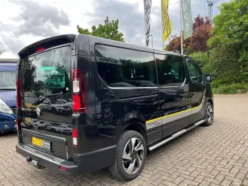RENAULT Trafic Combi Irmscher Edition L2H1 3 0t Life 2.0