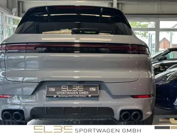 PORSCHE Cayenne E-Hybrid SPORTD 4RADL BDISP HUD ACC BOSE