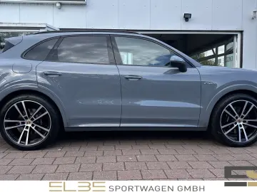 PORSCHE Cayenne E-Hybrid SPORTD 4RADL BDISP HUD ACC BOSE