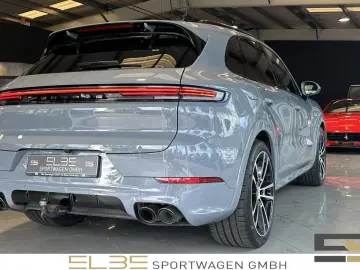 PORSCHE Cayenne E-Hybrid SPORTD 4RADL BDISP HUD ACC BOSE