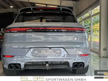 PORSCHE Cayenne E-Hybrid SPORTD 4RADL BDISP HUD ACC BOSE