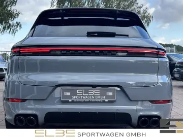 PORSCHE Cayenne E-Hybrid SPORTD 4RADL BDISP HUD ACC BOSE