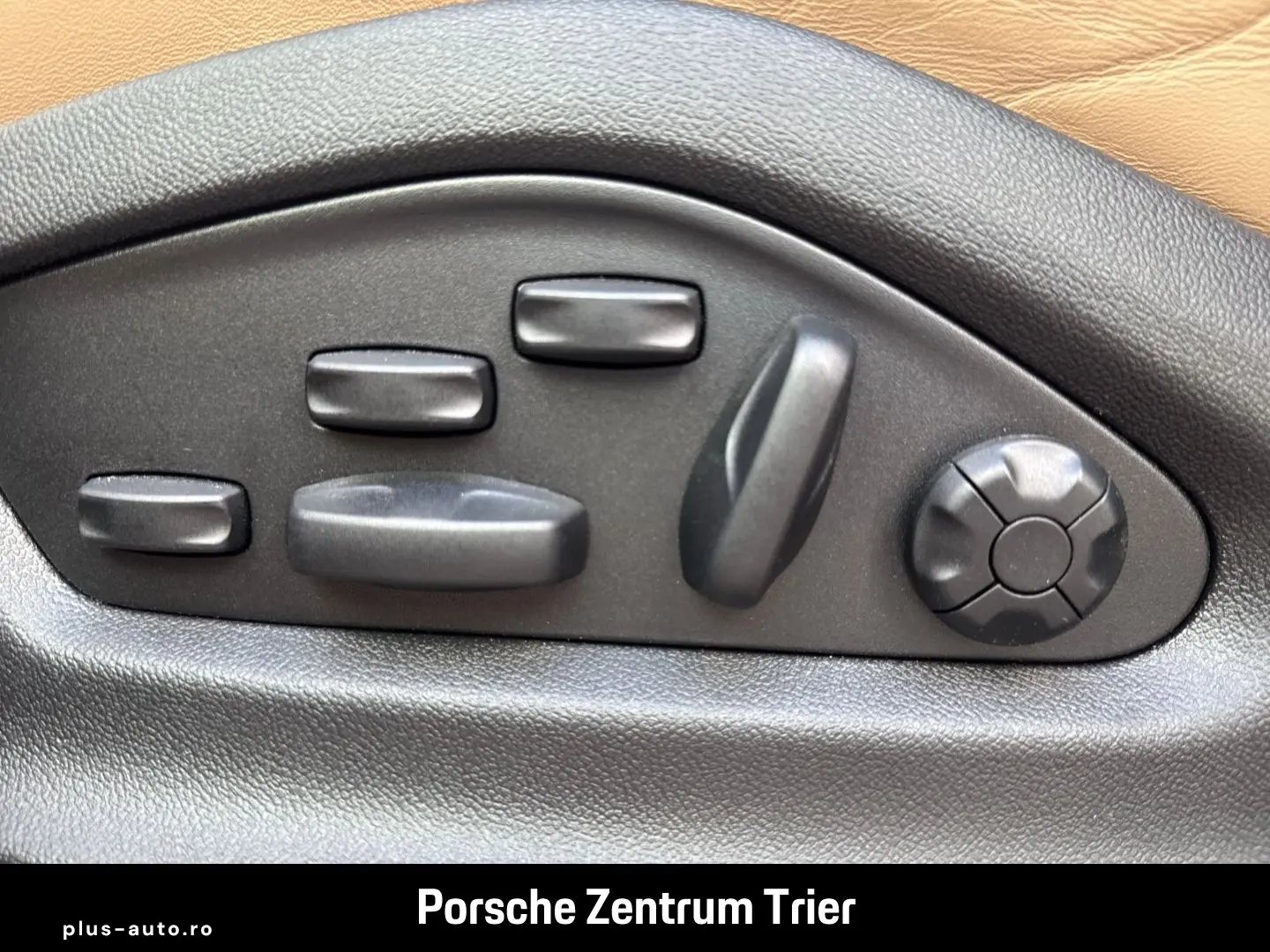 PORSCHE Cayenne Coupe InnoDrive Head-Up Surround-View