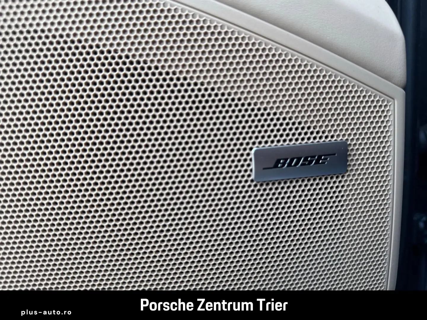 PORSCHE Cayenne Coupe InnoDrive Head-Up Surround-View
