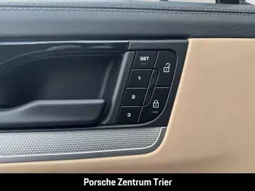 PORSCHE Cayenne Coupe InnoDrive Head-Up Surround-View