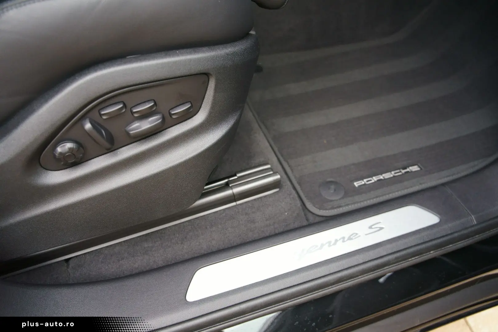 PORSCHE Cayenne Coupe S E-Hybrid SportDesign  SportAGA