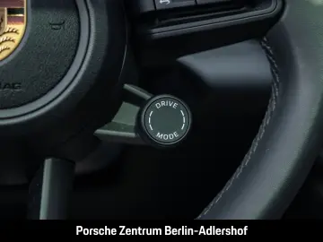 PORSCHE Macan 4 HA-Lenkung Surround-View Luftfederung