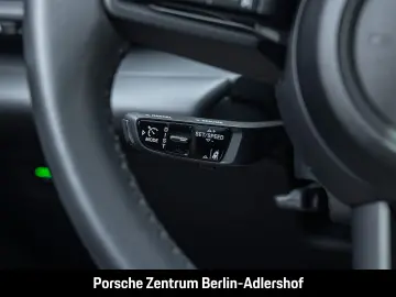 PORSCHE Macan 4 HA-Lenkung Surround-View Luftfederung