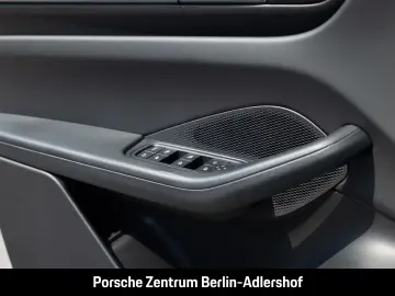 PORSCHE Macan 4 HA-Lenkung Surround-View Luftfederung