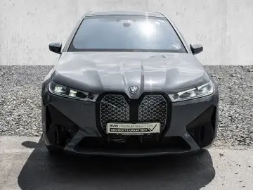 BMW iX M60 M-SPORT HUD PANO ACC AHK KAM RFK DAB