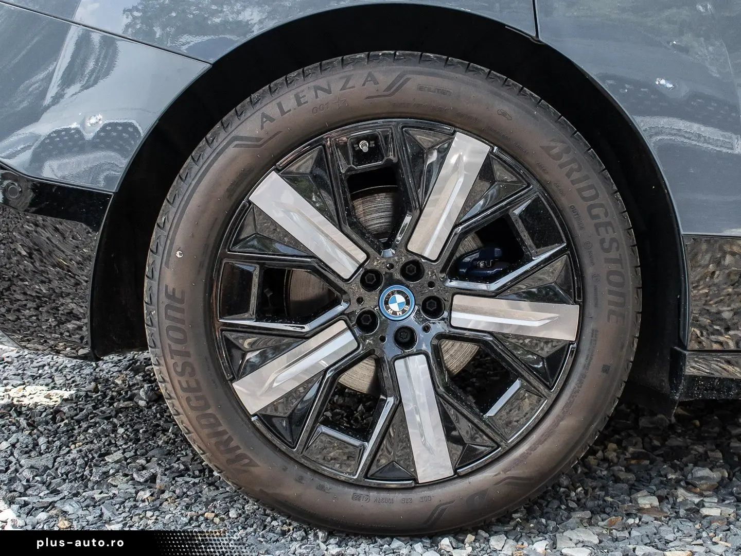 BMW iX M60 M-SPORT HUD PANO ACC AHK KAM RFK DAB
