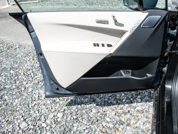 BMW iX M60 M-SPORT HUD PANO ACC AHK KAM RFK DAB