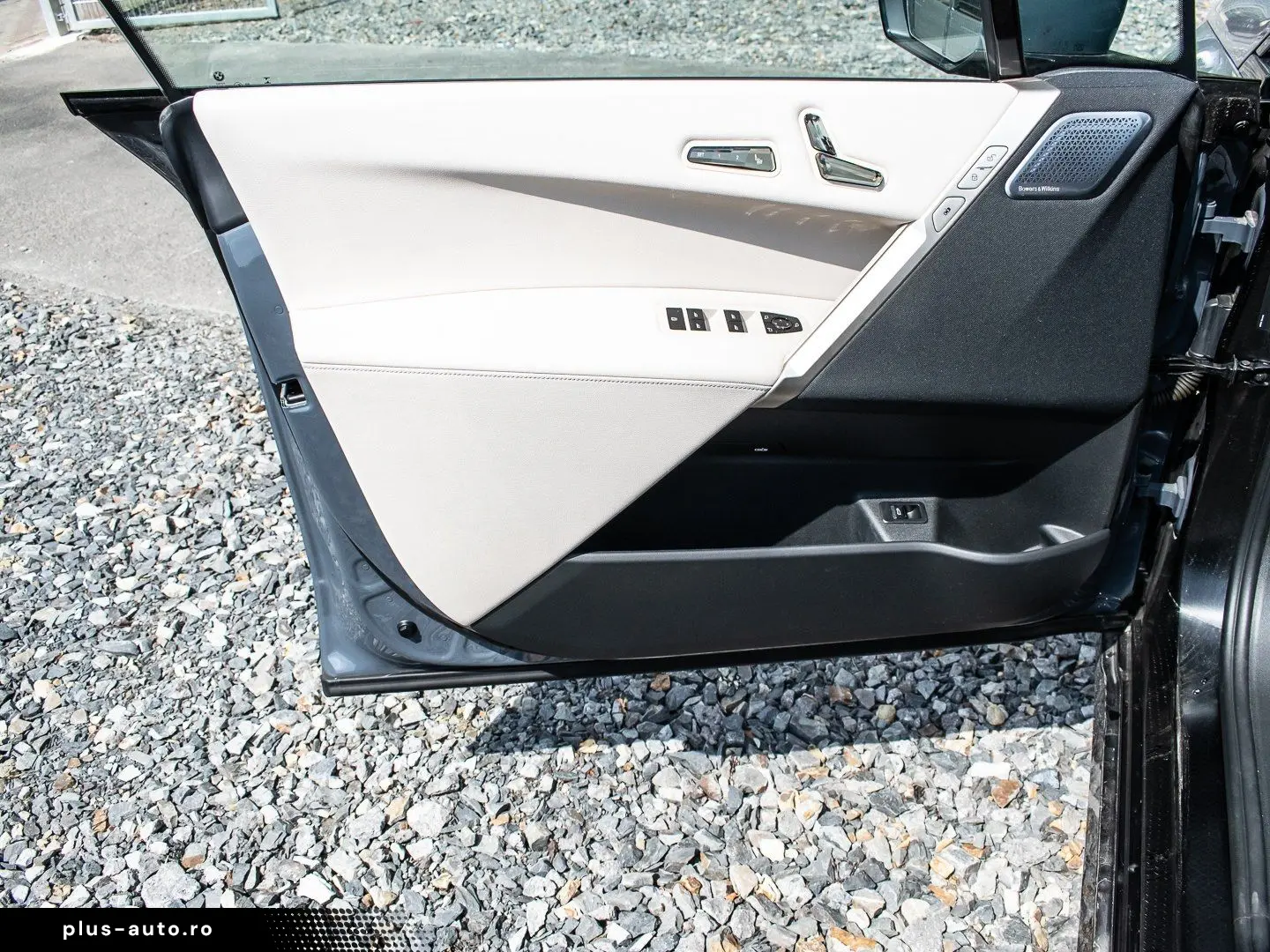 BMW iX M60 M-SPORT HUD PANO ACC AHK KAM RFK DAB