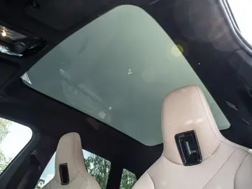 BMW iX M60 M-SPORT HUD PANO ACC AHK KAM RFK DAB
