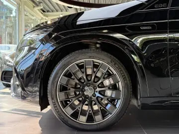 MERCEDES-BENZ EQE SUV AMG 43 4Matic Premium  Pano HuD