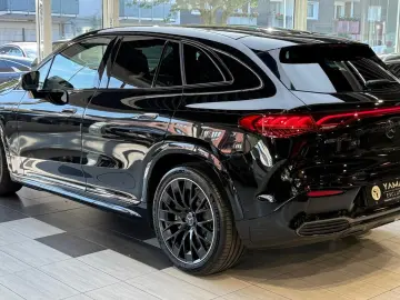 MERCEDES-BENZ EQE SUV AMG 43 4Matic Premium  Pano HuD