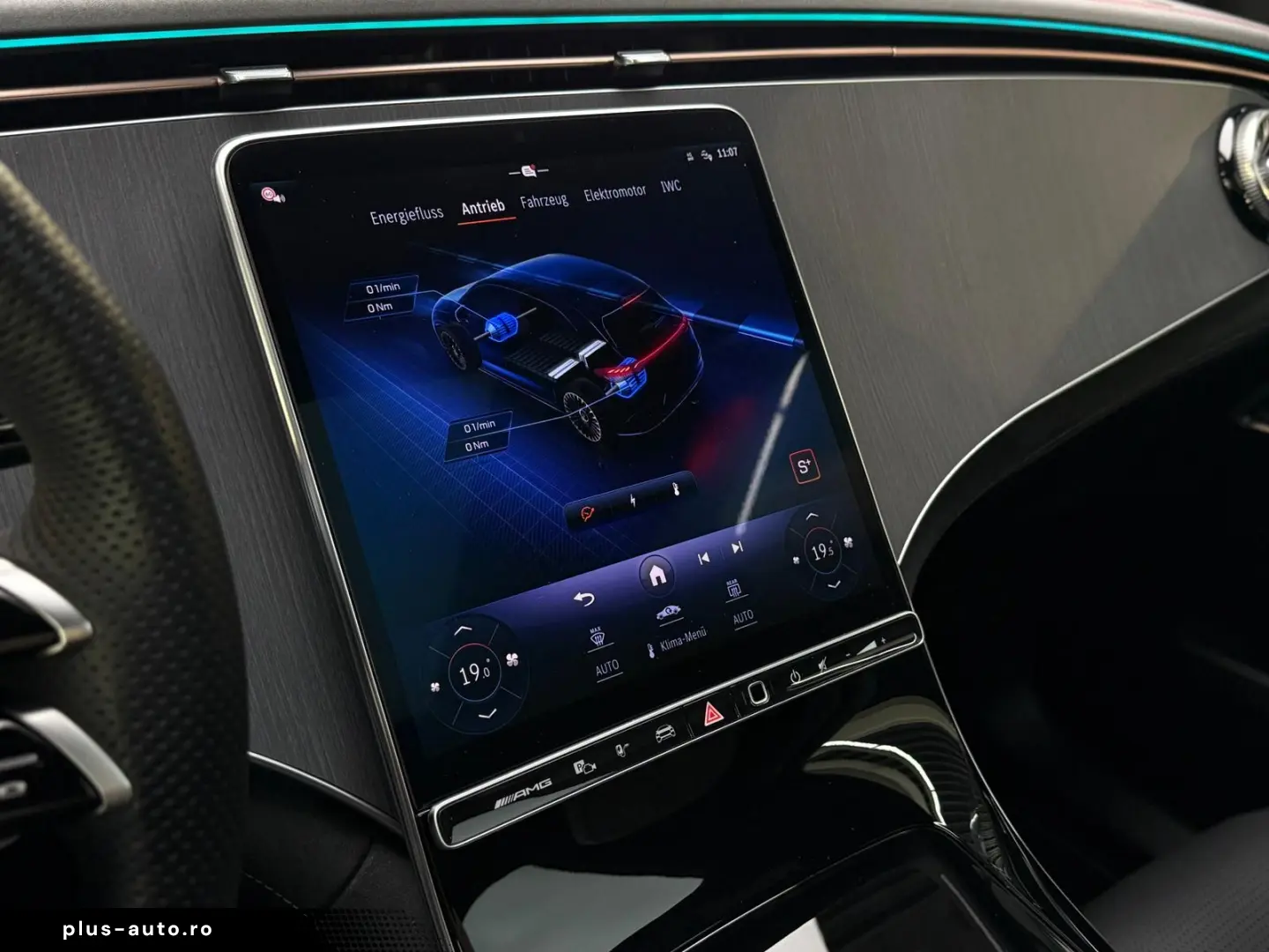 MERCEDES-BENZ EQE SUV AMG 43 4Matic Premium  Pano HuD