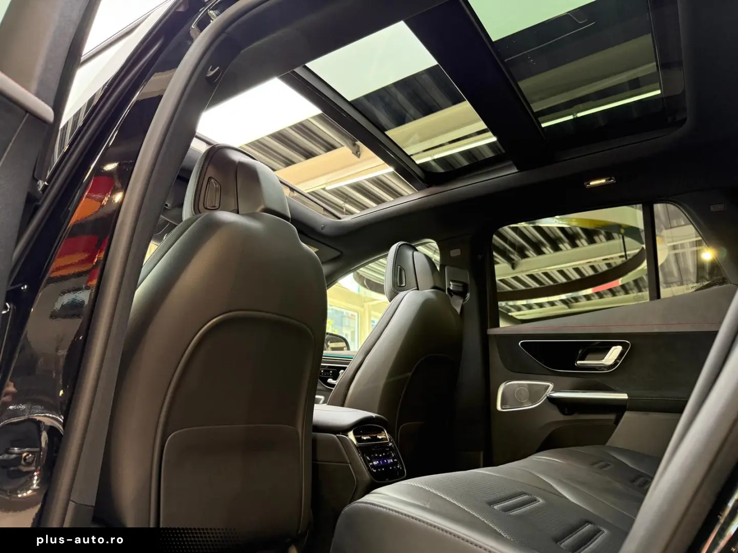 MERCEDES-BENZ EQE SUV AMG 43 4Matic Premium  Pano HuD
