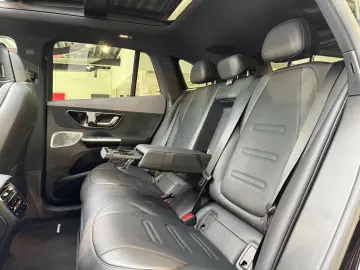 MERCEDES-BENZ EQE SUV AMG 43 4Matic Premium  Pano HuD