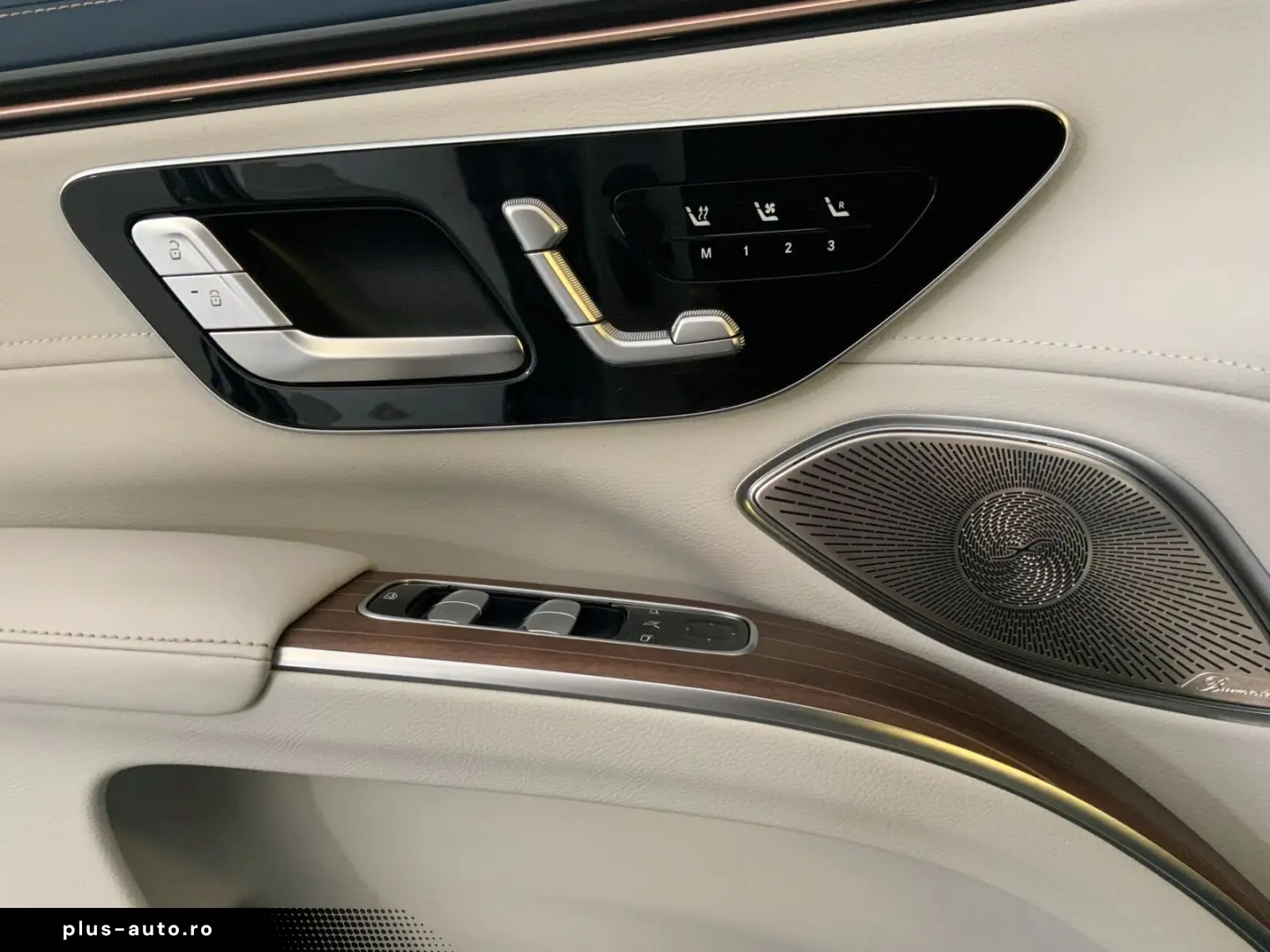 MERCEDES-BENZ EQS 450  SUV Hyperscreen HUD AHK Akust&hellip;