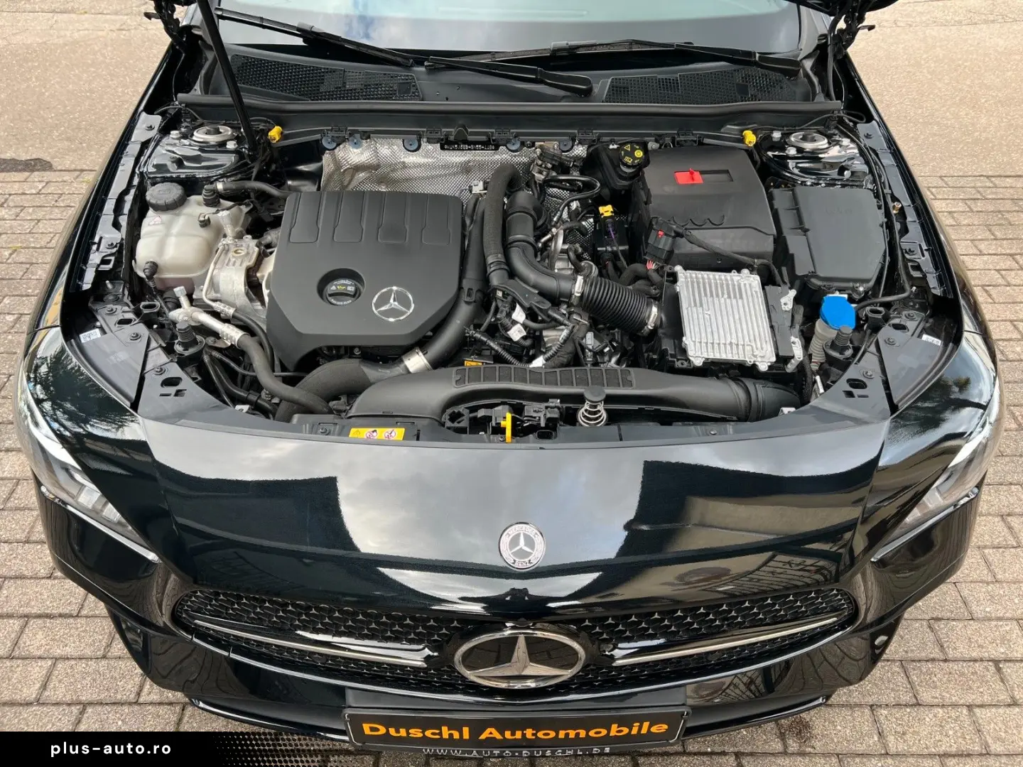 MERCEDES-BENZ CLA 180 COUPÉ! AMG! NIGHT! PANO! DISTR.!