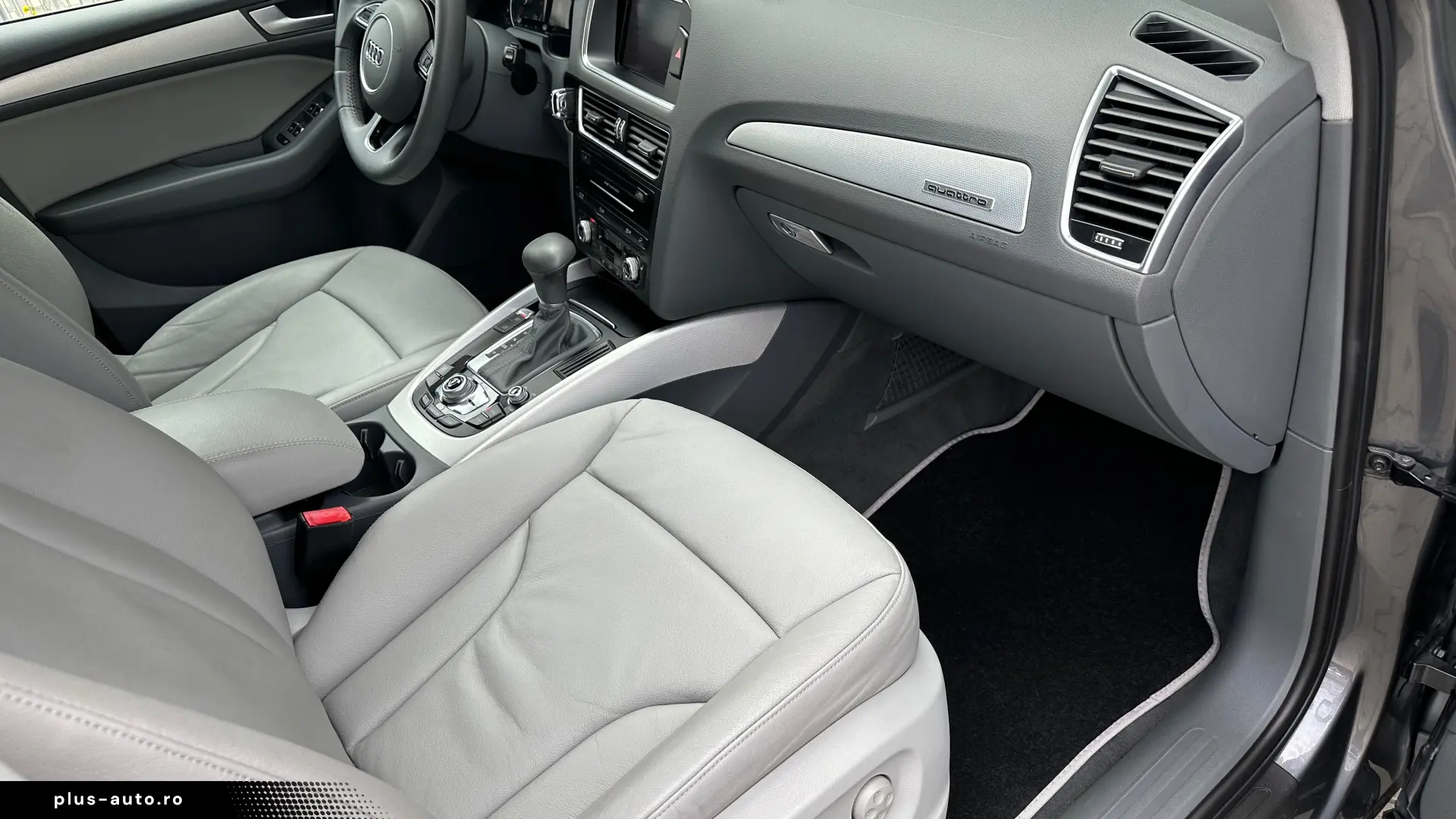 Audi Q5  2.0 Diesel 177 CP An 2015
