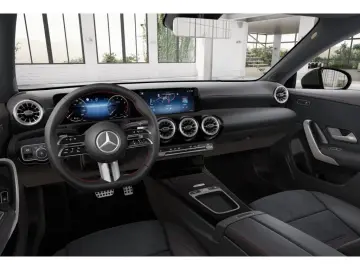 MERCEDES-BENZ CLA 180 Coupé AMG Sport Advanced  NIGH…