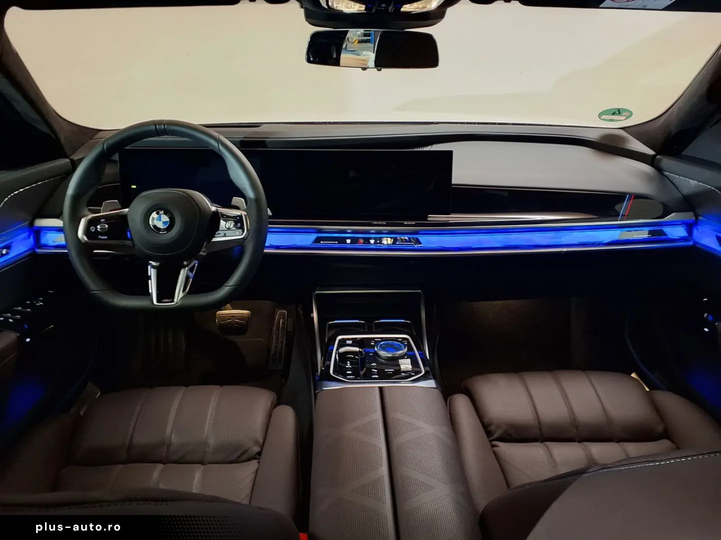 BMW 740 740d xDrive M Sport ACC Stand-Hzg AHK RFK...