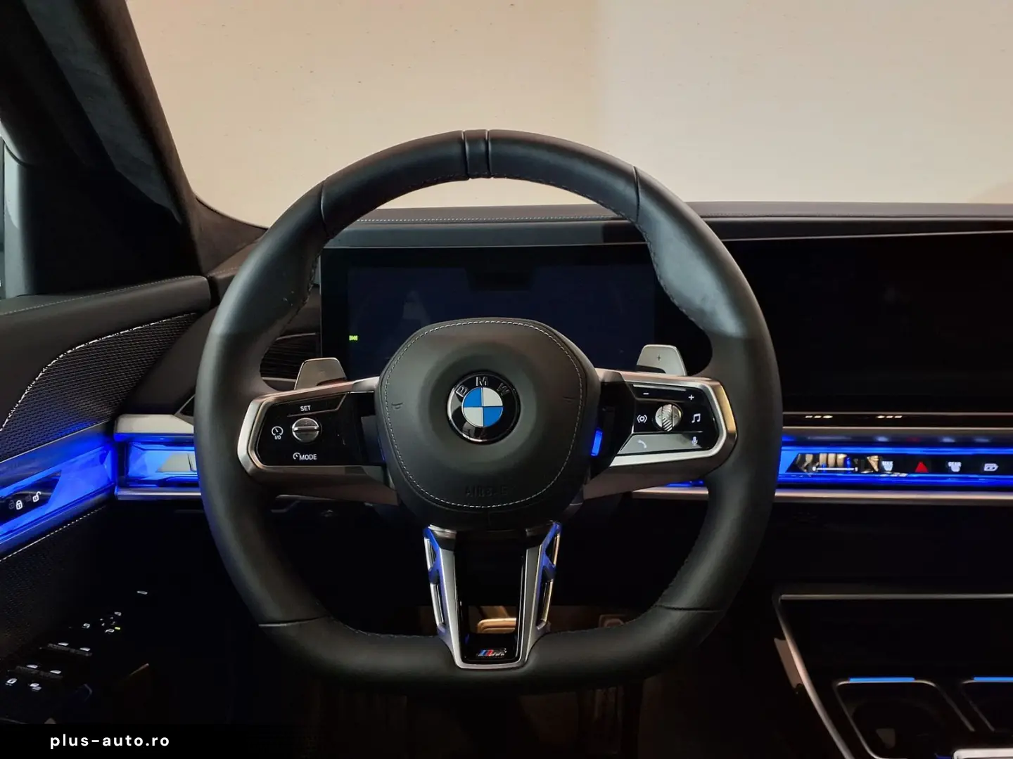 BMW 740 740d xDrive M Sport ACC Stand-Hzg AHK RFK...