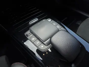 MERCEDES-BENZ CLA 200 AMG 2-Hand Finanzierung