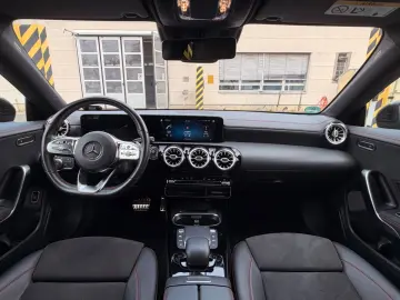 MERCEDES-BENZ CLA 200 AMG-Line   Night-Paket    LED …