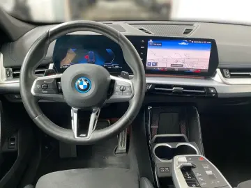 BMW X1 xDrive30e M Sport HUD LC Prof. DA Pro AHK