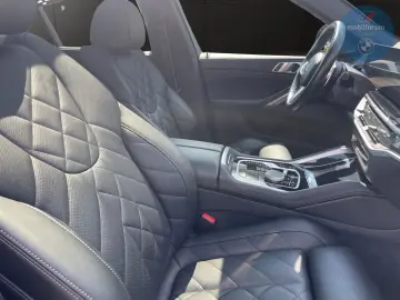 BMW X6 xDrive30d M-Sport Pro LCI Panorama AHK H K